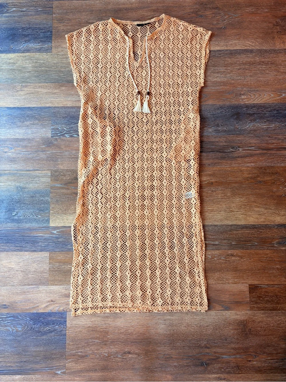 NWOT Tahari Crochet Open-Knit Beach Cover-Up Dress size S